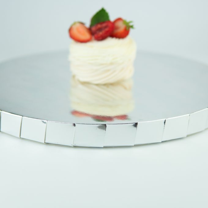 Podkładka pod tort srebrna 27,5 cm - obrazek 5
